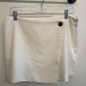 H&M Cream Mini Wrap Skort